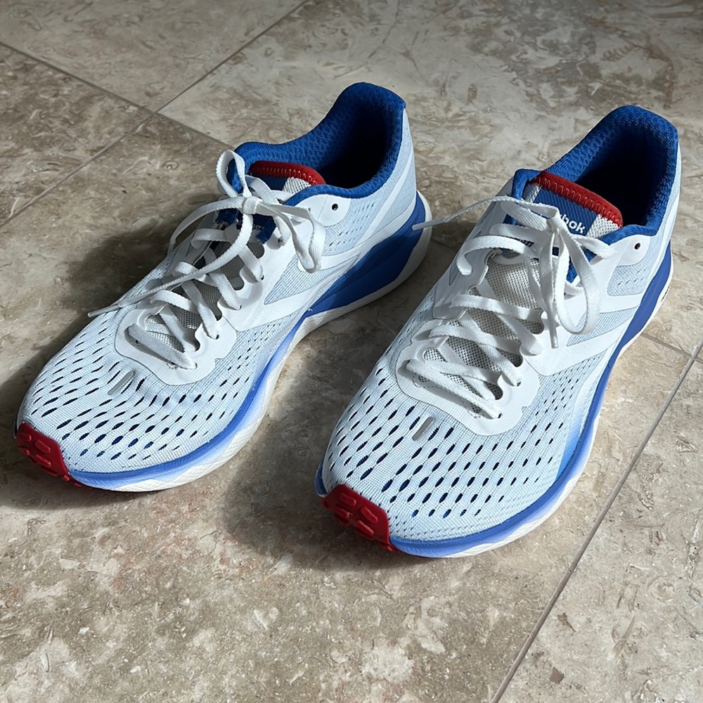 Reebok 41 / 8.5 Mens Floatride Run Fast 2 - NEW NEVER WORN